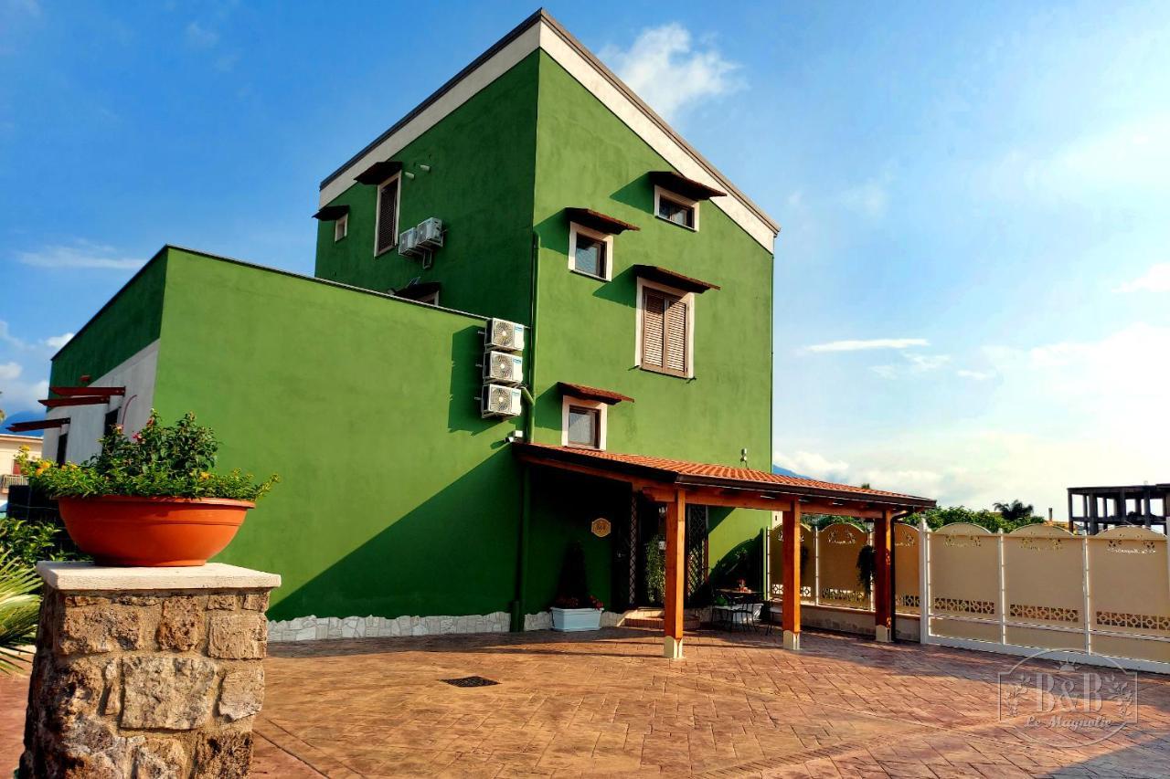 B&B Le Magnolie Pompei Bagian luar foto